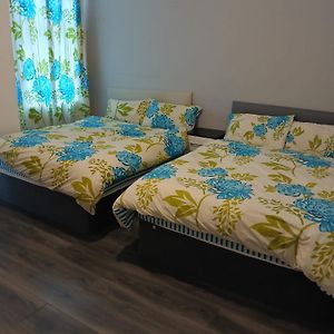 Double or Twin Room Private Bathroom